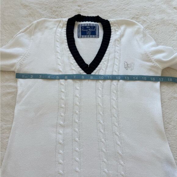 Disney Winnie the Pooh women sweater with crystals size S - Picture 10 of 10